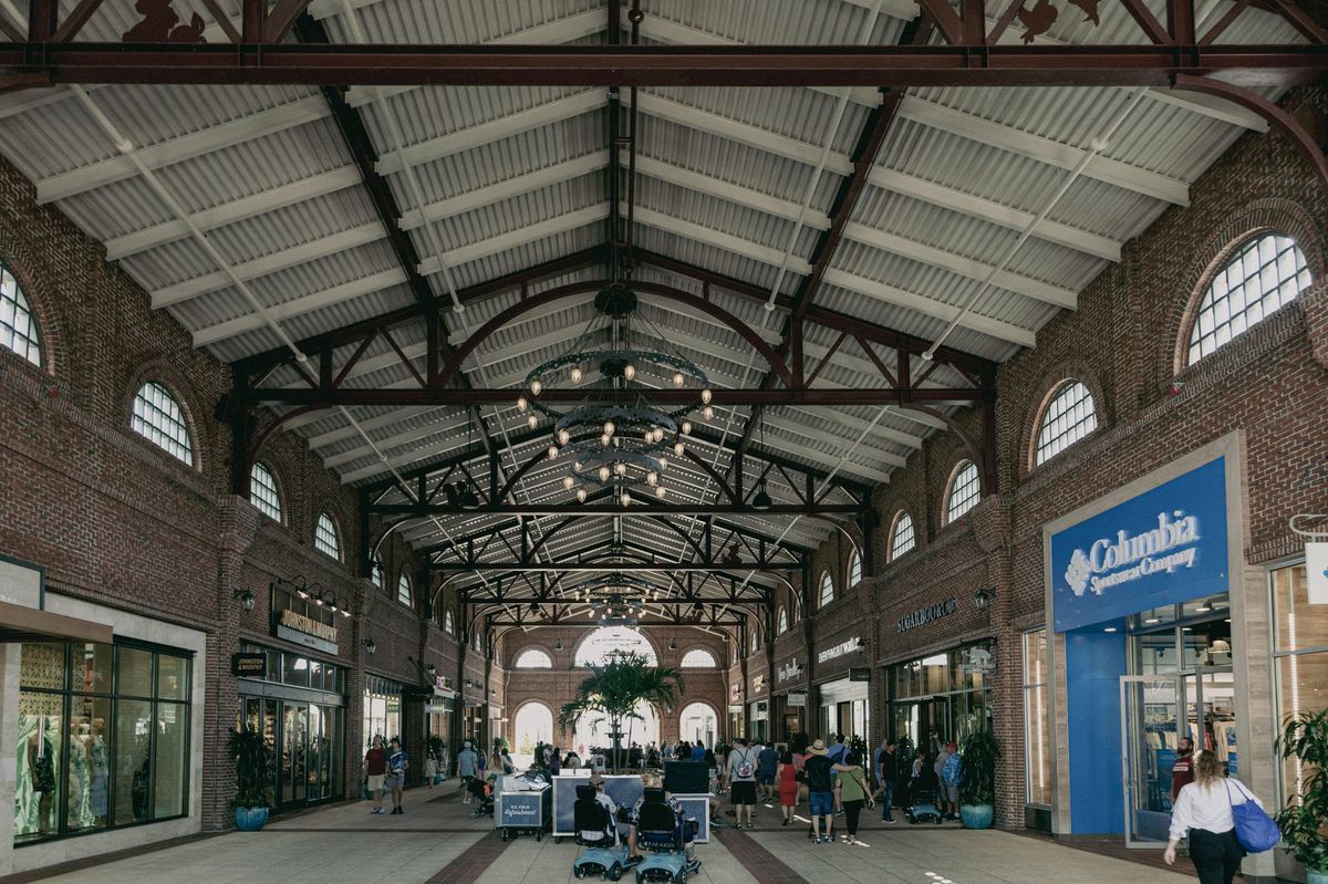 Waikele Premium Outlets